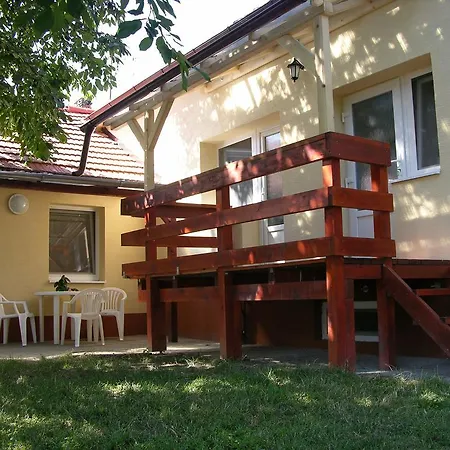 Alenka *